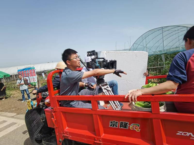 电商爆款背后的推手：阿巴嘎旗产品视频拍摄公司精准捕捉卖点痛点